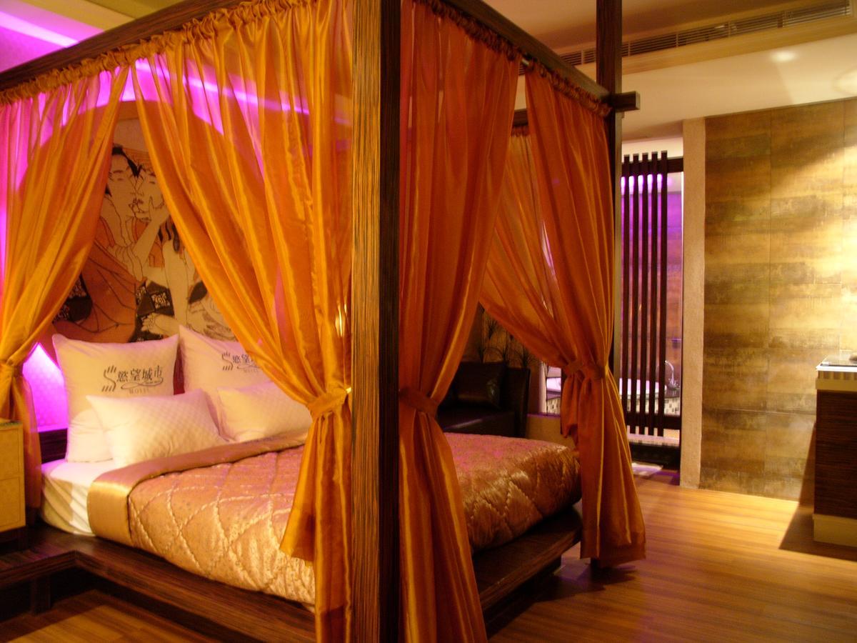 Sexy City Motel Đài Nam Ngoại thất bức ảnh